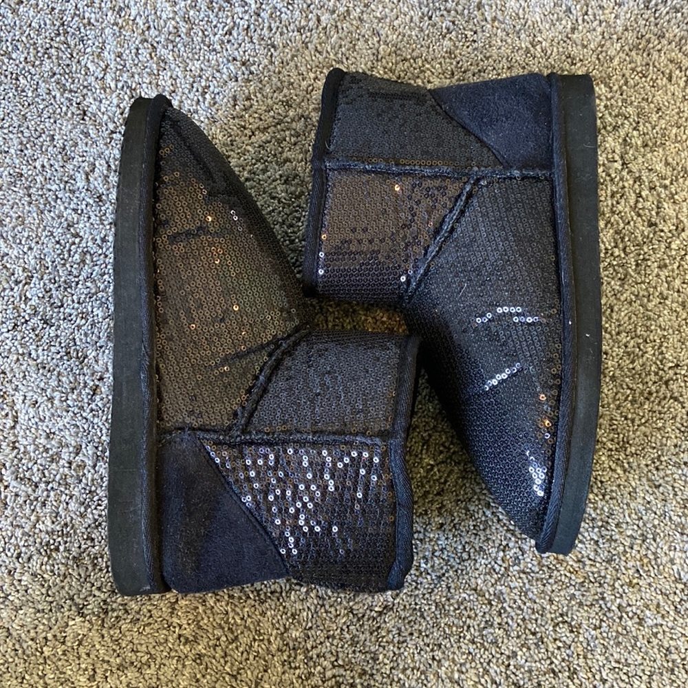 Relativity Sequin Black Short Boots